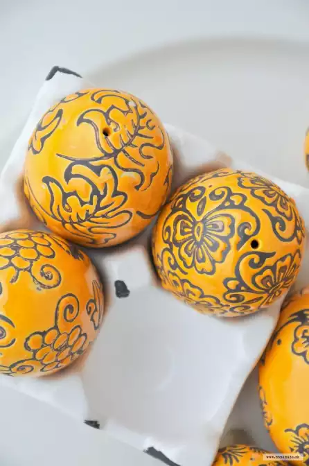 Keramické veľkonočné vajíčko, žlto-oranžové 2